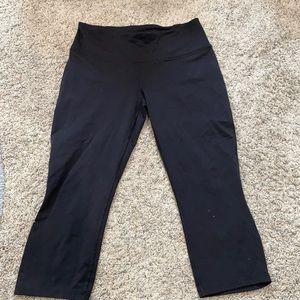 Patagonia cropped leggings